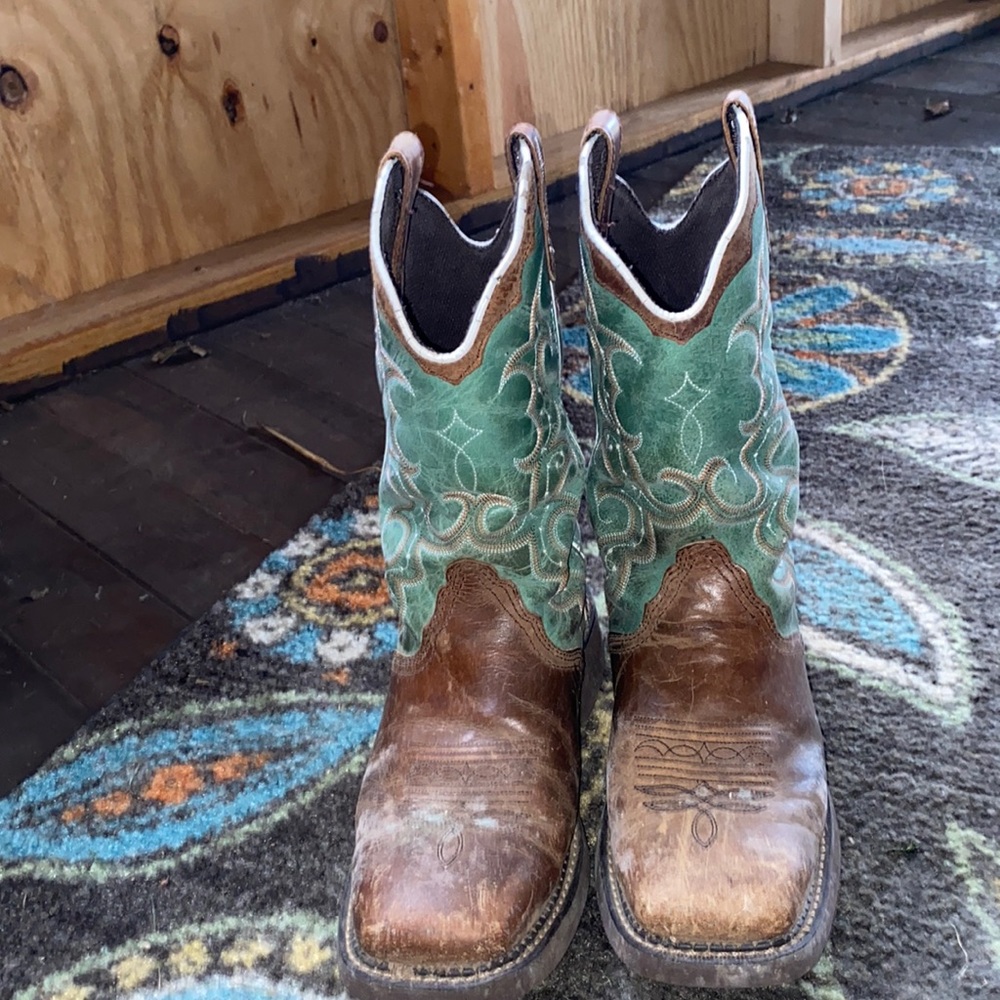 Justin cowboy boots